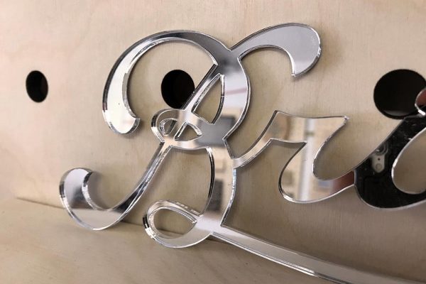 Scroll-Shiny-Silver-2